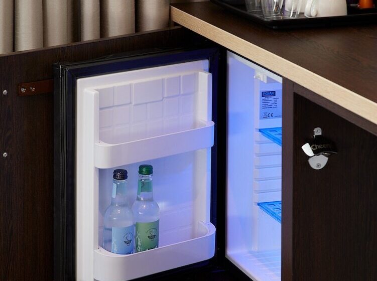 فندق Premier Inn Guernsey St Peter Port (admiral Park)