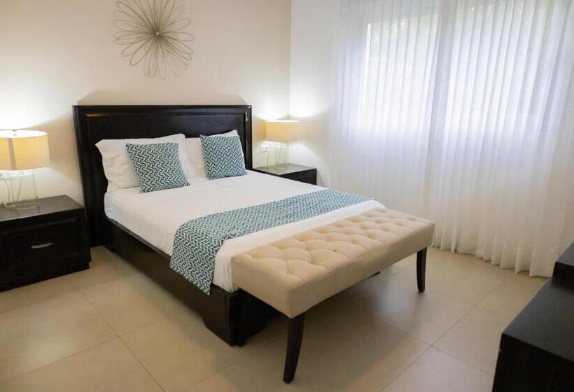 استراحتگاه Ka  Romana Residences