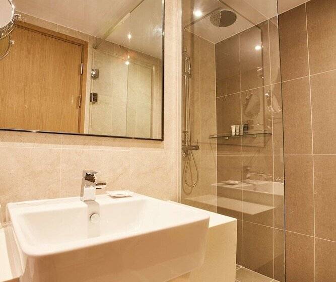 בית מלון כפרי Best Western Plus Island Castle