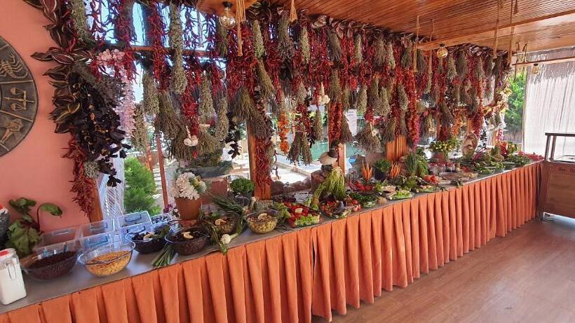 هتل Grand Yayla