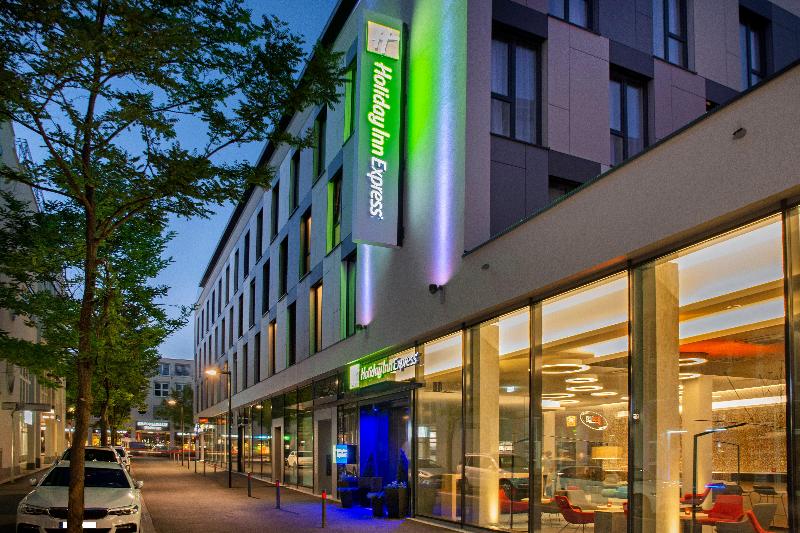 酒店 Holiday Inn Express Stuttgart Waiblingen, An Ihg