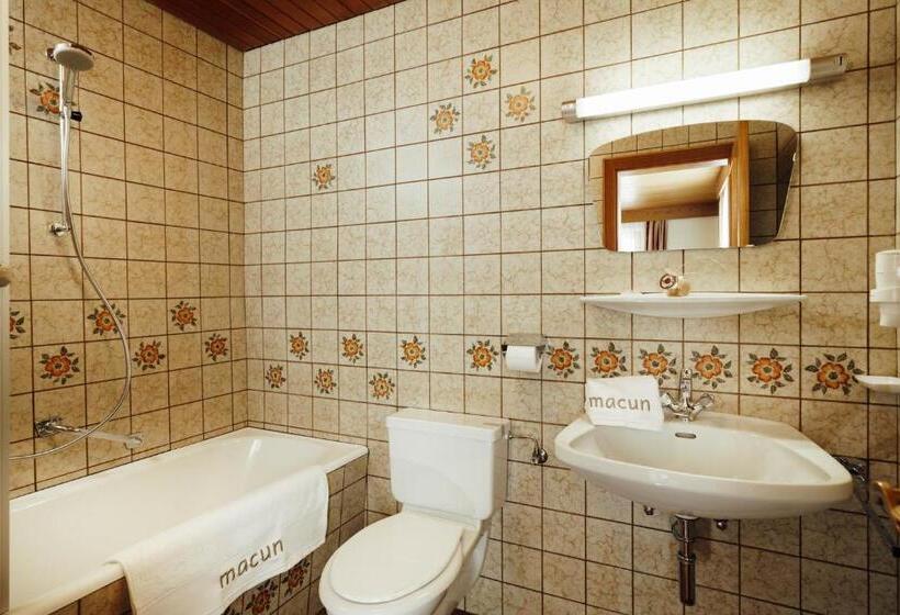 Отель Macun