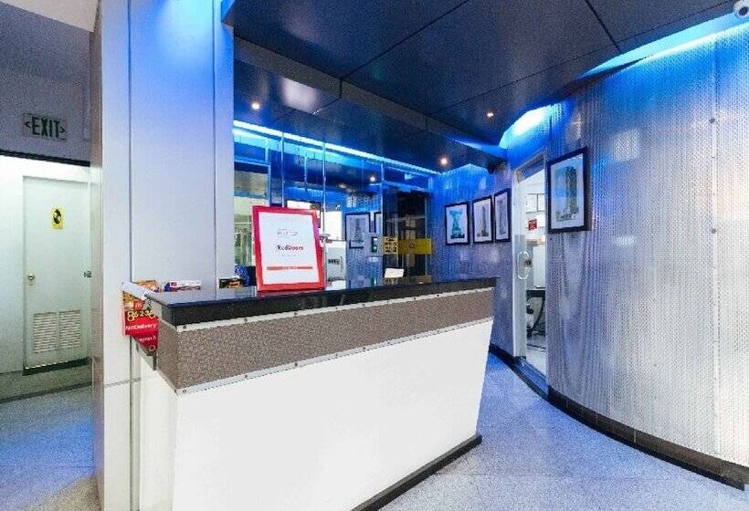 فندق Reddoorz Plus At Banawe Quezon City