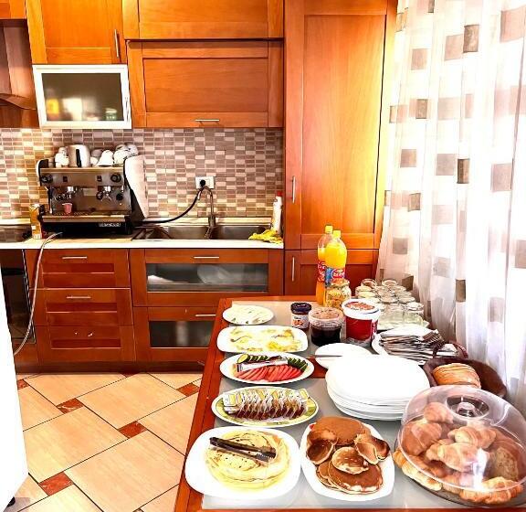 تختخواب و صبحانه Rooms Dionis