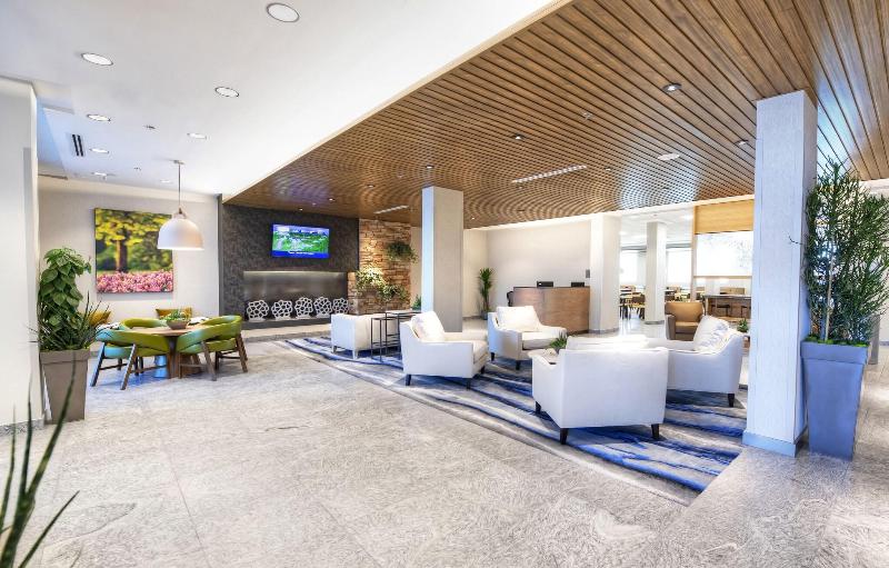 هتل Fairfield Inn & Suites By Marriott Ottawa Airport