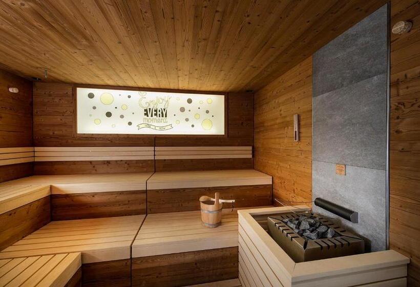 هتل Modern Mountain