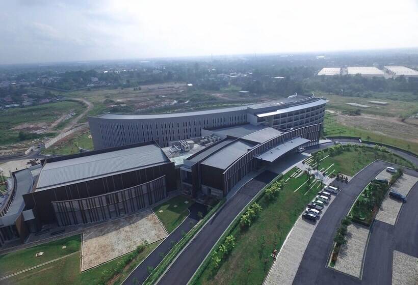 هتل Santika Premiere Bandara  Palembang