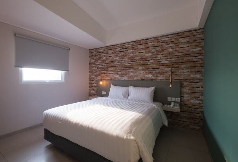 هتل 88 Bekasi By Wh