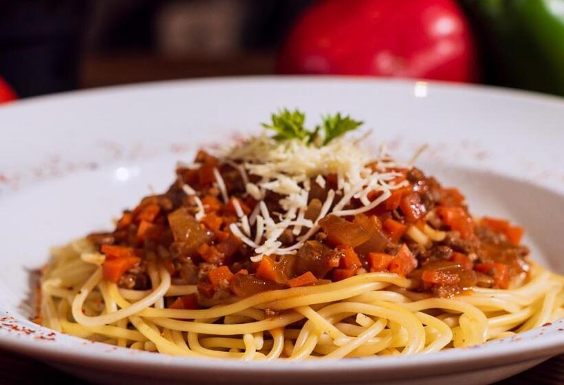 هتل 88 Bekasi By Wh