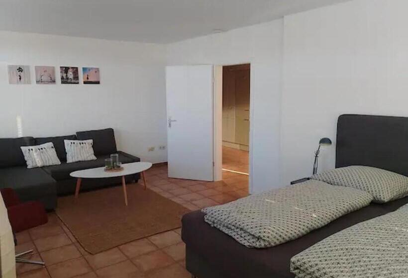 هتل Atelier Guesthouse