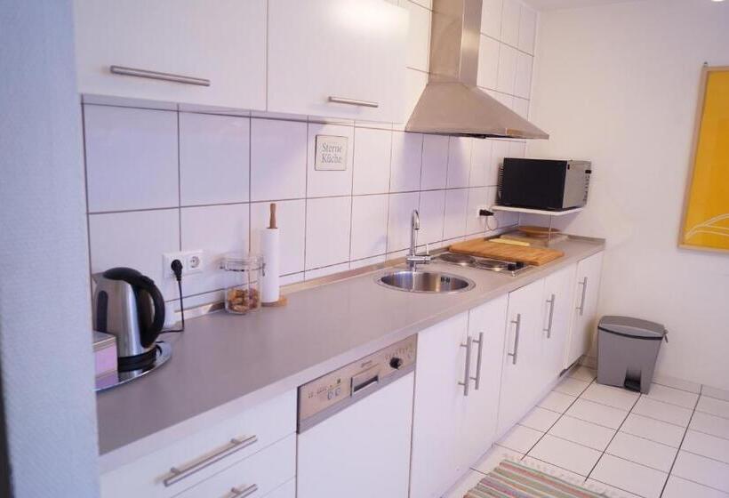 هتل Atelier Guesthouse