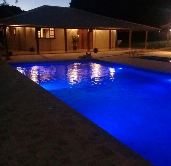 בית מלון כפרי Kaeru