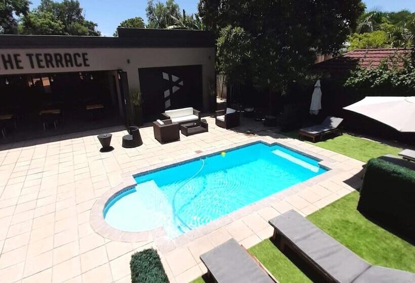 هتل Palm Swift Luxury Accommodation