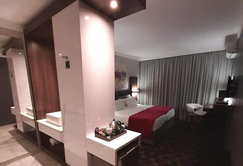 هتل Palm Swift Luxury Accommodation