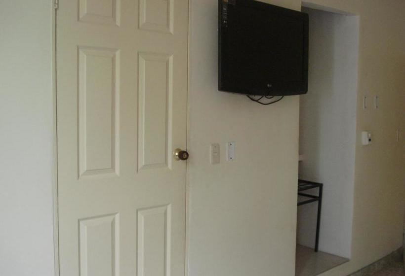 هتل Paraíso Colonial