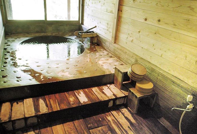 בית מלון כפרי Yunojin