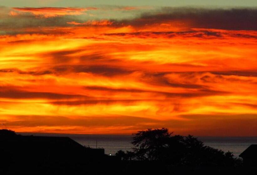 تختخواب و صبحانه Mnm's Bnb