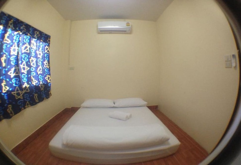 Bankaikow   Hostel