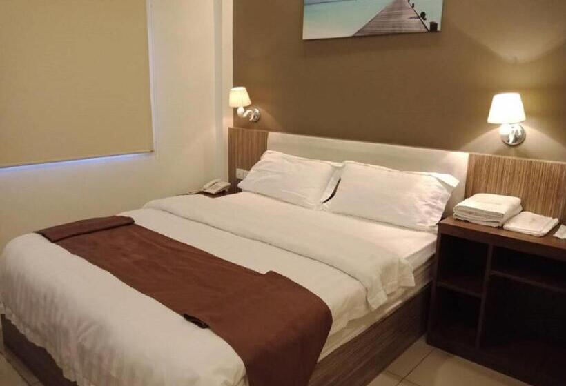 هتل Oscar Suites