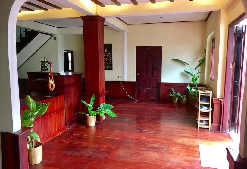 هتل Silichith Guest House