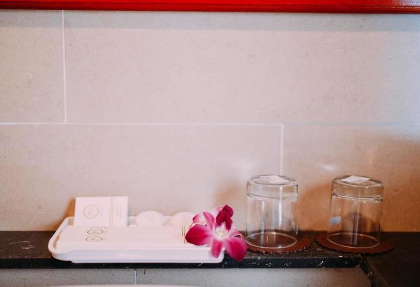 فندق Sky Palace Boutique