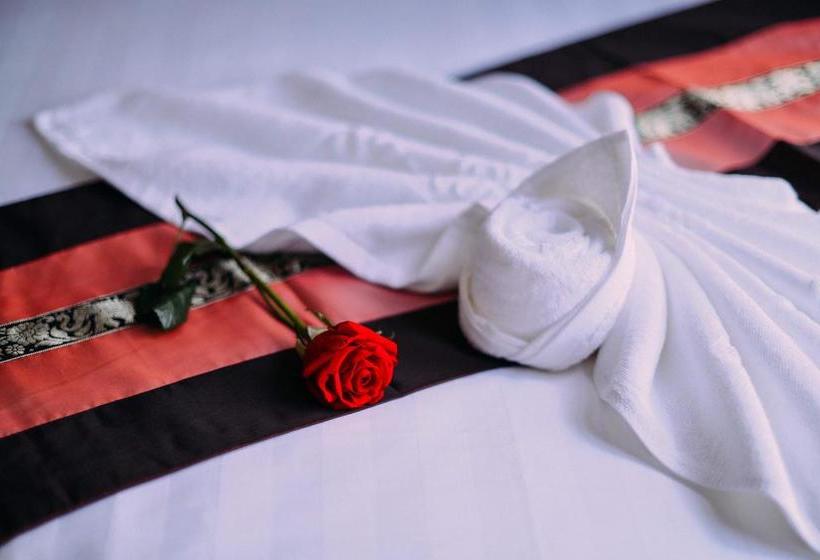 فندق Sky Palace Boutique