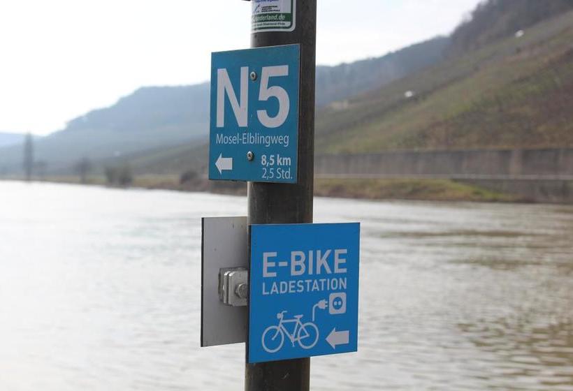 ホテル Mühlengarten By Relax Inn   Staffless & Self Check In