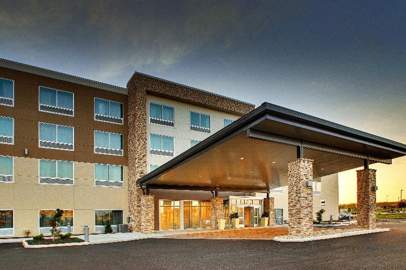 호텔 Holiday Inn Express & Suites Findlay North, An Ihg