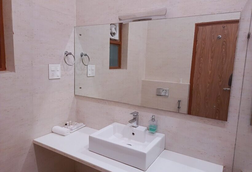 فندق Winsome Resort & Spa