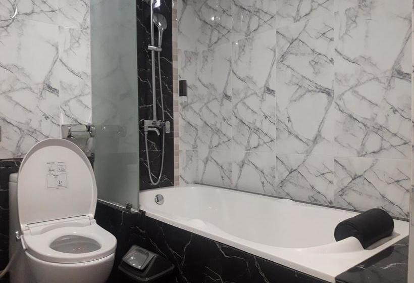 هتل Sevensix  Balikpapan