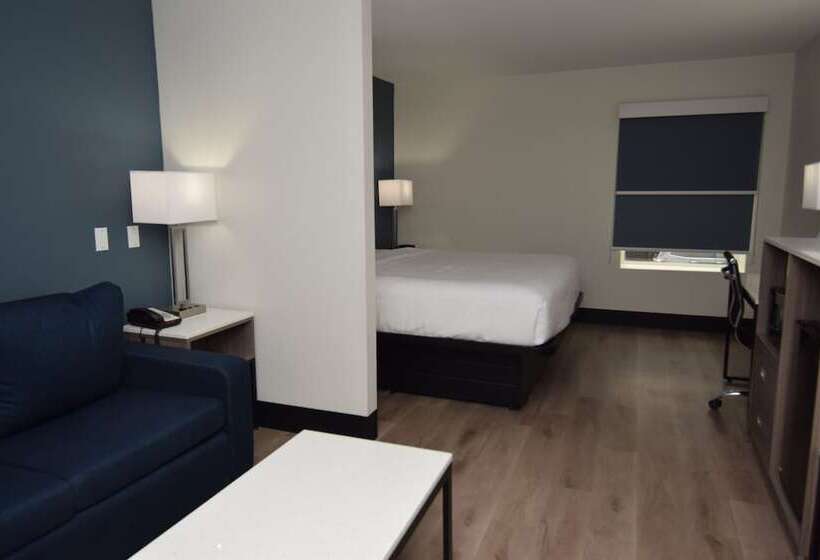 בית מלון כפרי Baymont By Wyndham Batavia - Darien Lake