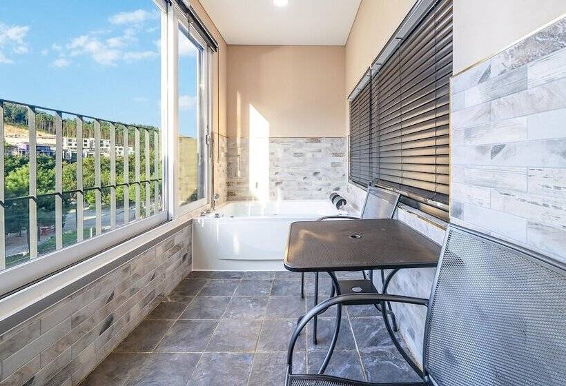 Pensão Gapyeong Belleuangjyu Aegyeonpensyeon