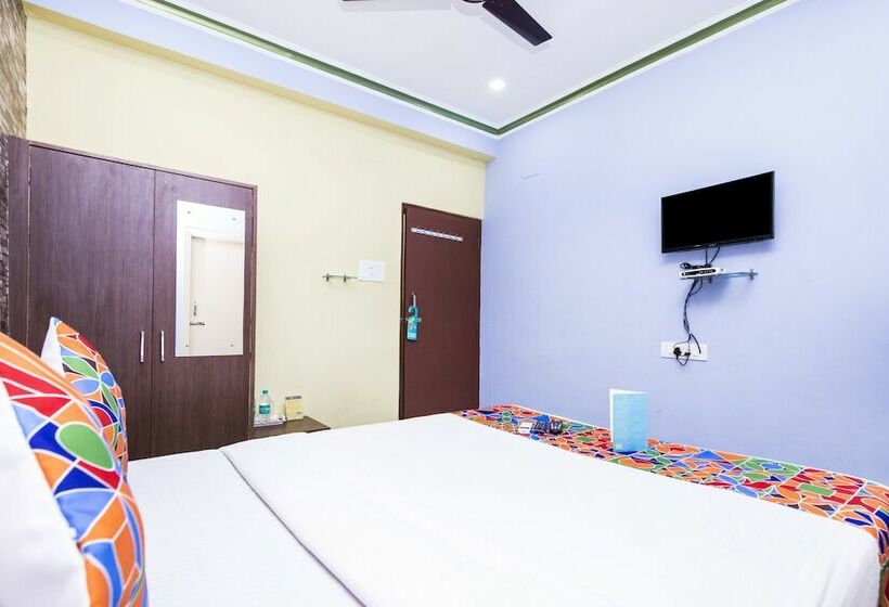 ホテル Nest Park Street