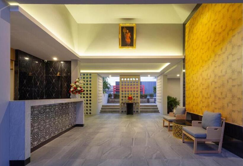 استراحتگاه The Lake Chalong Hotel Sha Plus