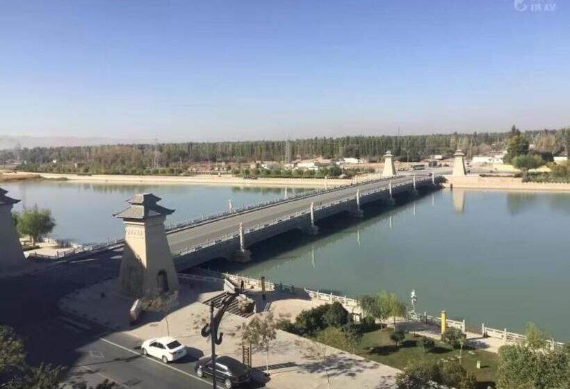Hotel Dunhuang Dasheng Vacation