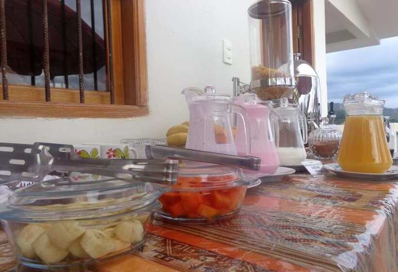 هتل Pampa & Selva