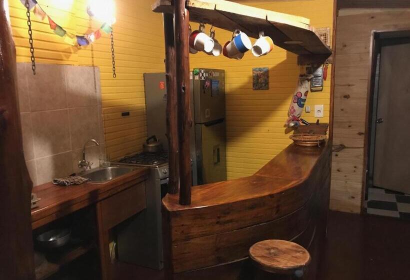 تختخواب و صبحانه Choclo