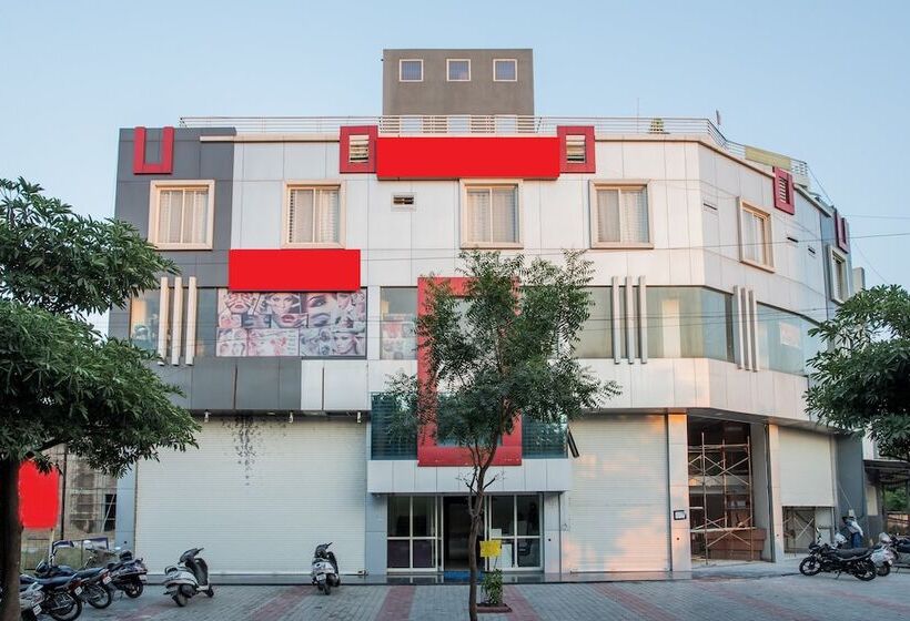 Fabhotel Prime Om Epic Vijay Nagar