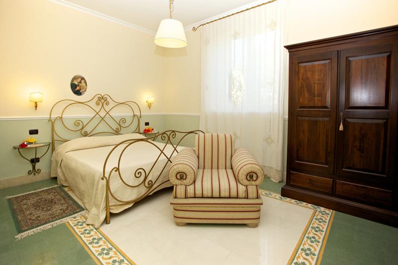 Palazzo Giovanni Bed And Breakfast