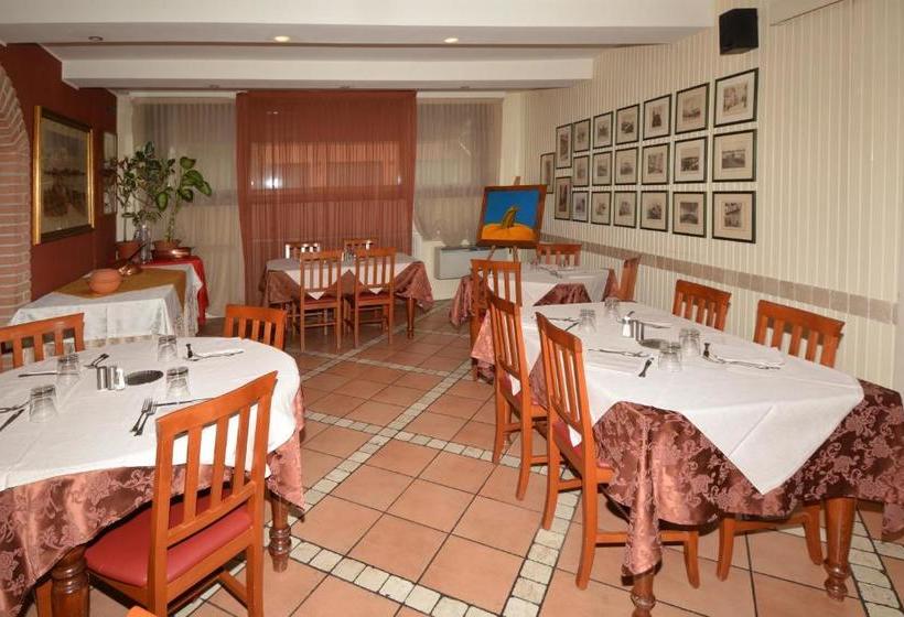 فندق Albergo Cavallucci