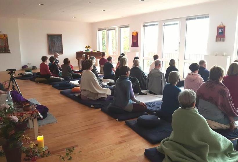 ホテル Seminar & Gästehaus Burghof Stauf