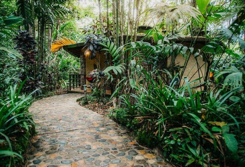 Arahuana Jungle Resort & Spa