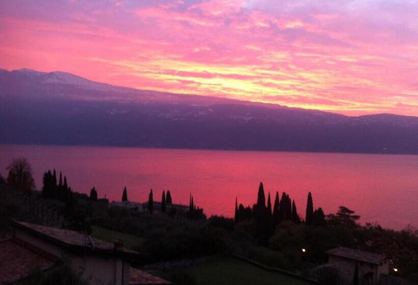 مبيت وإفطار Il Sogno Sul Lago