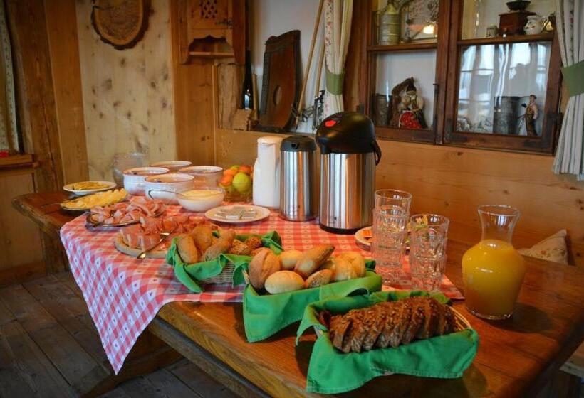 בית מלון כפרי Rifugio Graziani Hütte