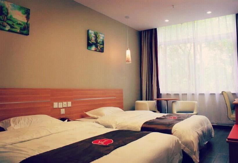 בית מלון כפרי Thank Inn  Jiangxi Nanchang Zijing Road University Road