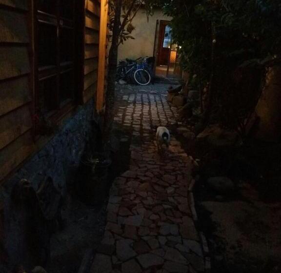 Hostel Posada La Piedra