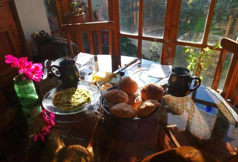 Hostel Posada La Piedra