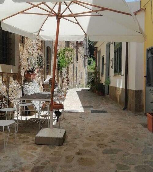 Bed and Breakfast Cilento Coast, Palazzo Pisani Pollica  Salerno Campania Italy