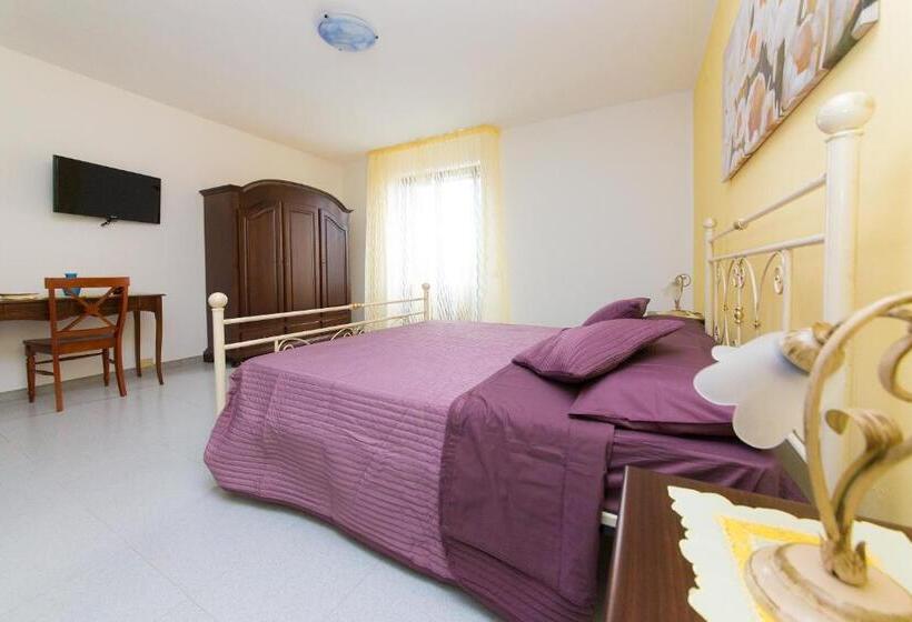 B&b La Casa Nel Borgo