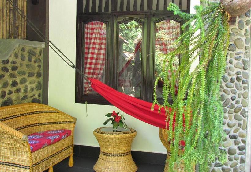 تختخواب و صبحانه Ecotravel Cottages Bukit Lawang